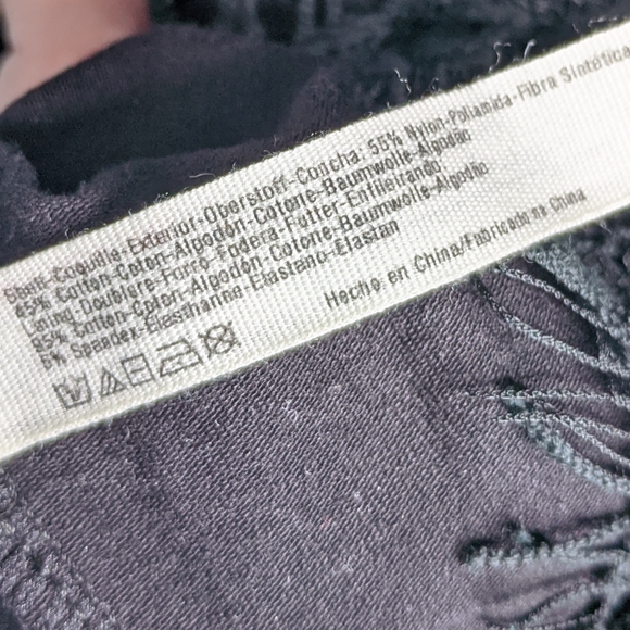 Intimately Free People Peek A Boo Lace Dress A50 - Picture 4 of 5